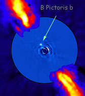 Beta Pictoris b, photographiée par l'ESO.