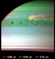 Tempête sur Saturne par la sonde Cassini
