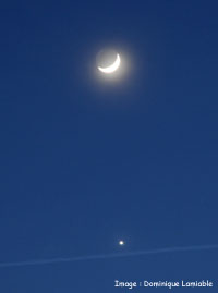 Rapprochement de Vénus avec la Lune.
